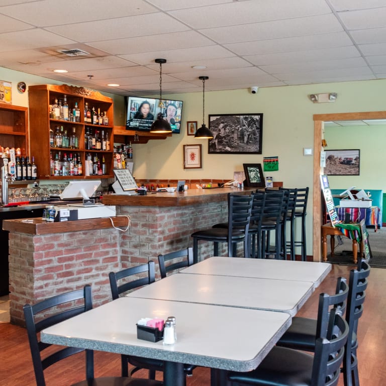 A Warm and Welcoming Dining Experience