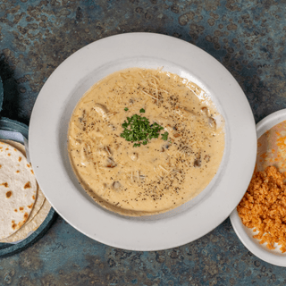 Pollo a La Crema Ranchero